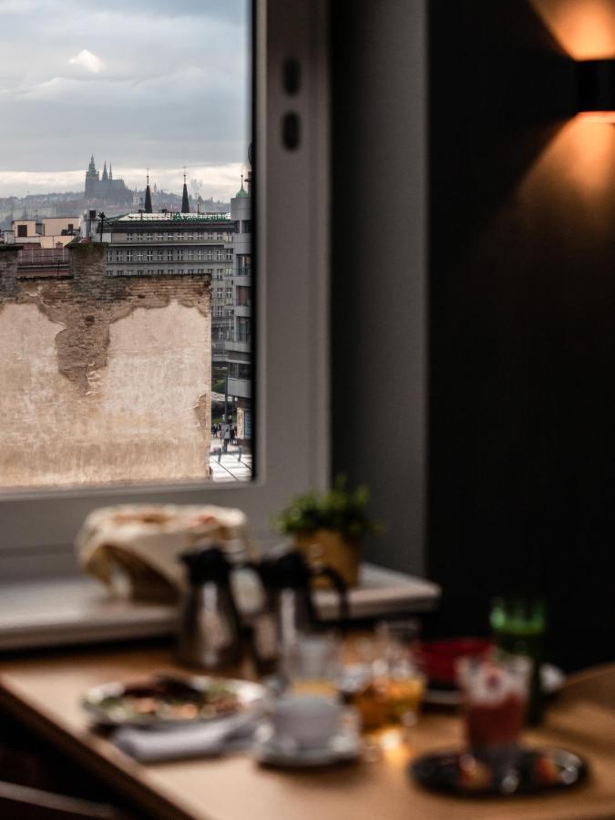 The Viaduct - Suites & More Praag Buitenkant foto